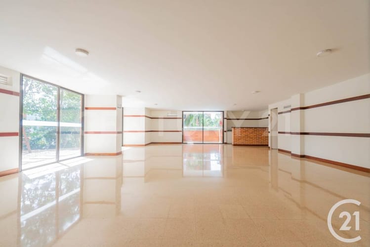 Apartamento de 3 alcobas en arriendo en El Diamante No. 2, Medellín, 146 m² · foto 20 de 22