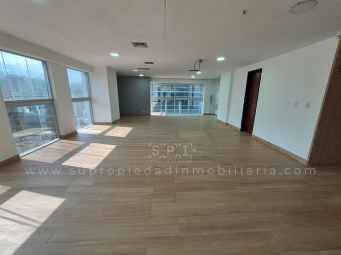 Oficina en arriendo en El Campestre, Medellín, 246 m² · foto 9 de 9