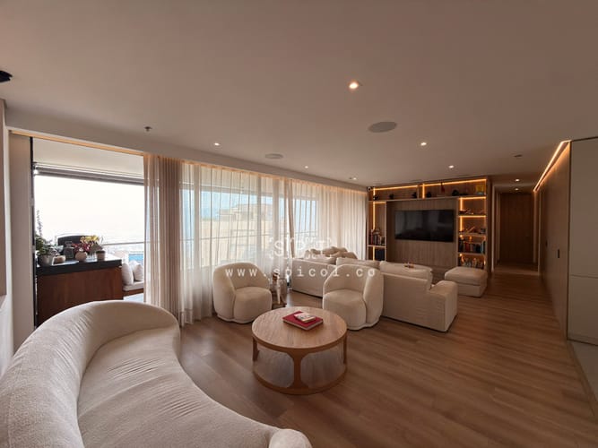 Apartamento de 4 alcobas en venta en Altos Del Poblado, Medellín, 173 m² · foto 3 de 24