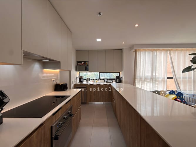 Apartamento de 4 alcobas en venta en Altos Del Poblado, Medellín, 173 m² · foto 13 de 24