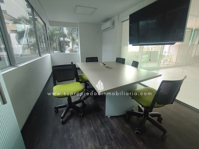 Oficina en arriendo en Los Balsos, Medellín, 114 m² · foto 7 de 14