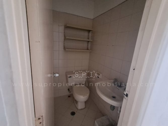 Oficina en arriendo en La América, Medellín, 50 m² · foto 5 de 18