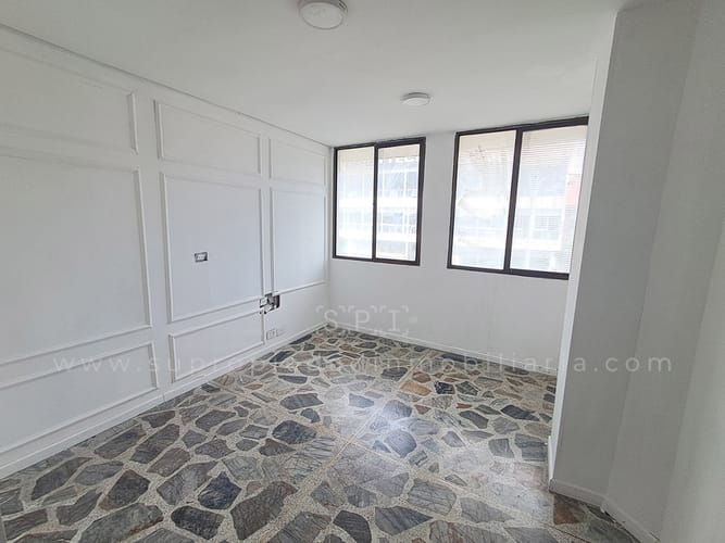 Oficina en arriendo en La América, Medellín, 50 m² · foto 8 de 18