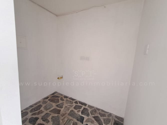 Oficina en arriendo en La América, Medellín, 50 m² · foto 12 de 18