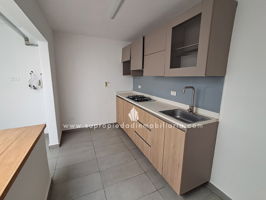 Casa en arriendo en Manila, Medellín · foto 4 de 22