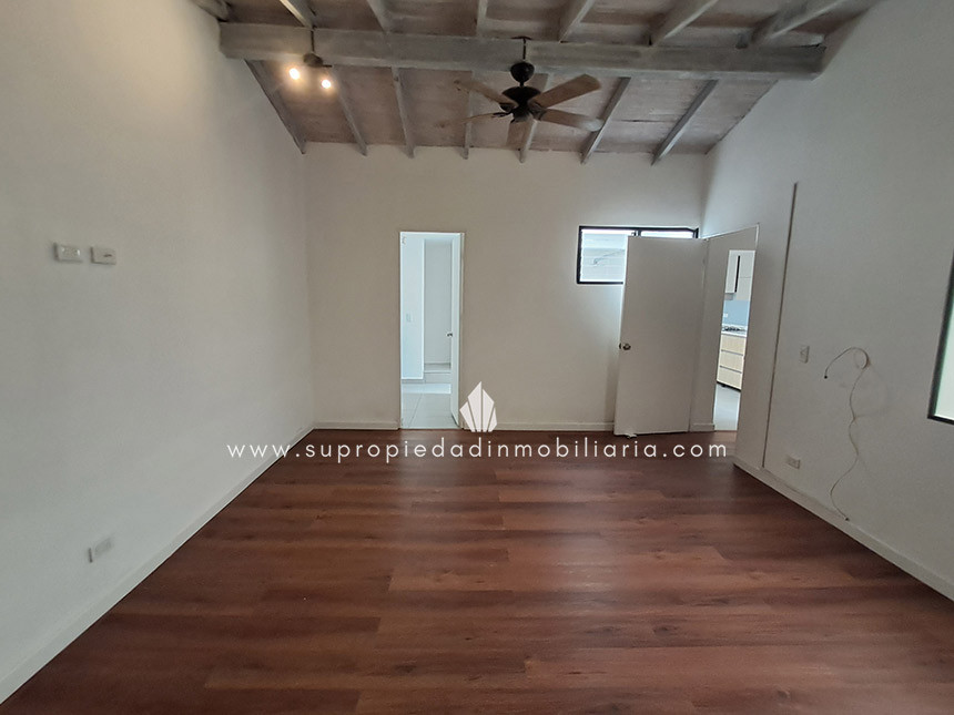 Casa en arriendo en Manila, Medellín · foto 18 de 22