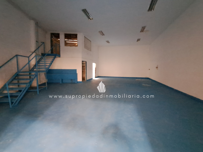 Bodega en arriendo en Los Naranjos, Itagüí, 2500 m² · foto 5 de 24