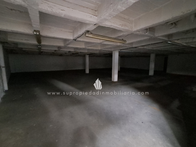 Bodega en arriendo en Los Naranjos, Itagüí, 2500 m² · foto 13 de 24