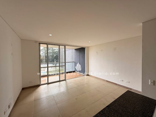 Apartamento de 3 alcobas en venta en Centro, Rionegro, 69 m² · foto 8 de 20