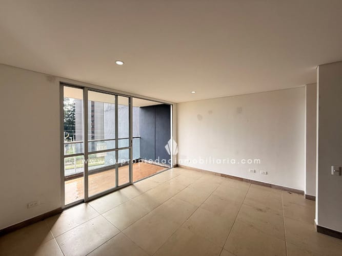Apartamento de 3 alcobas en venta en Centro, Rionegro, 69 m² · foto 10 de 20