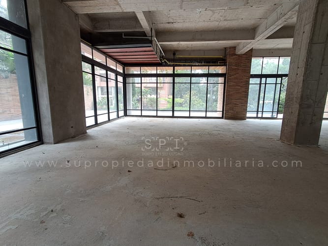 Local en arriendo en Las Lomas No.1, Medellín, 100 m² · foto 4 de 7