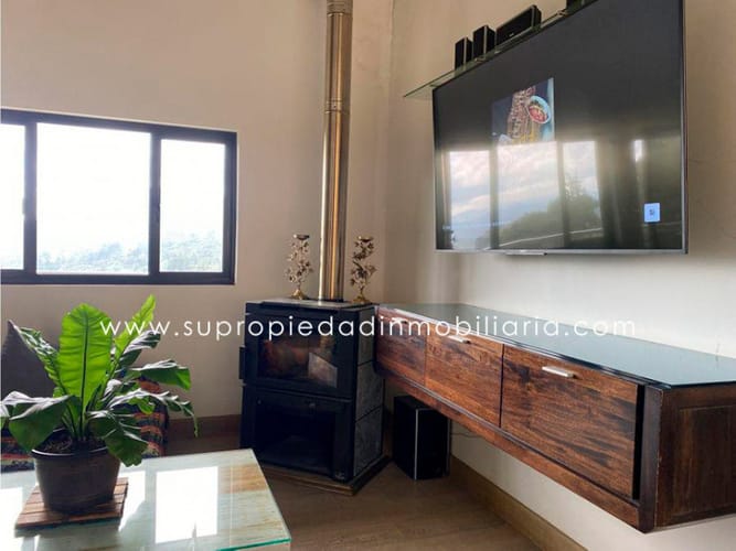 Casa de 3 alcobas en venta en Loma Del Escobero, Envigado, 350 m² · foto 22 de 24
