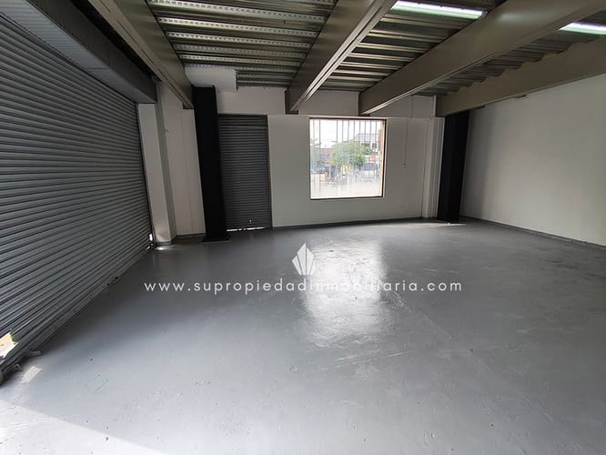 Bodega en arriendo en Laureles, Medellín, 140 m² · foto 3 de 12