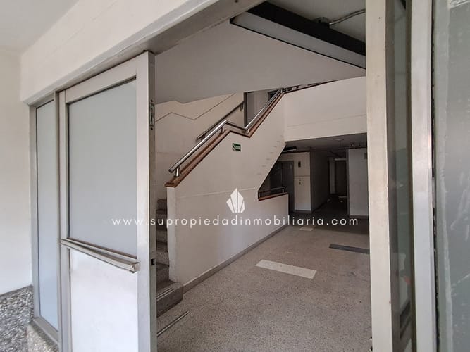 Bodega en arriendo en Prado, Medellín, 2400 m² · foto 20 de 24