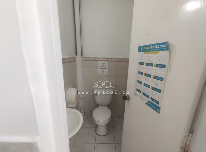 Local en arriendo en La Esmeralda, Itagüí, 100 m² · foto 7 de 13