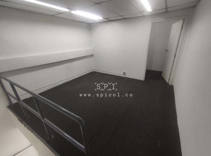 Local en arriendo en La Esmeralda, Itagüí, 100 m² · foto 9 de 13