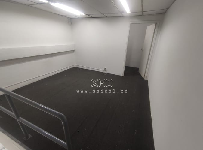 Local en arriendo en La Esmeralda, Itagüí, 100 m² · foto 10 de 13