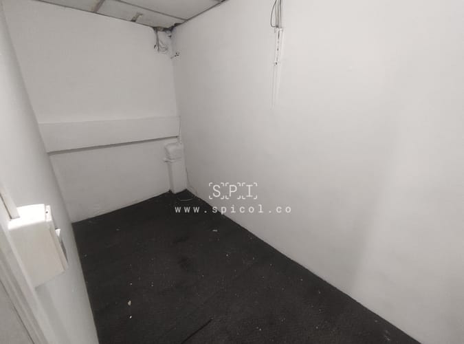 Local en arriendo en La Esmeralda, Itagüí, 100 m² · foto 12 de 13