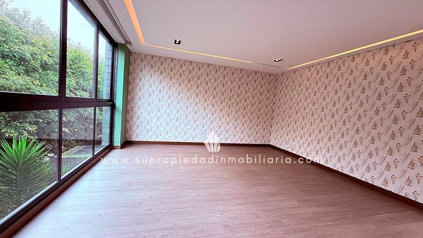Casa de 6 alcobas en venta en Llano Grande, Rionegro, 595 m² · foto 15 de 24
