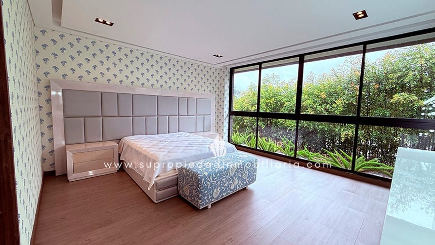 Casa de 6 alcobas en venta en Llano Grande, Rionegro, 595 m² · foto 21 de 24