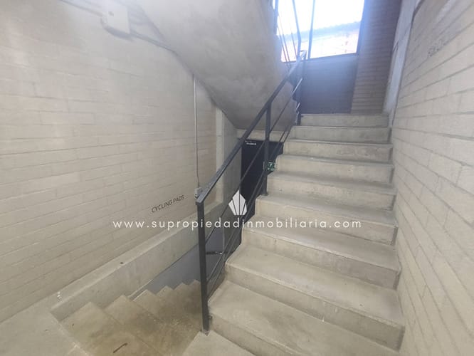 Bodega en venta en Santa Fe, Medellín, 322 m² · foto 9 de 16