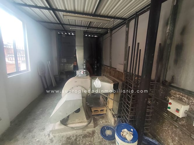 Bodega en venta en Santa Fe, Medellín, 322 m² · foto 16 de 16