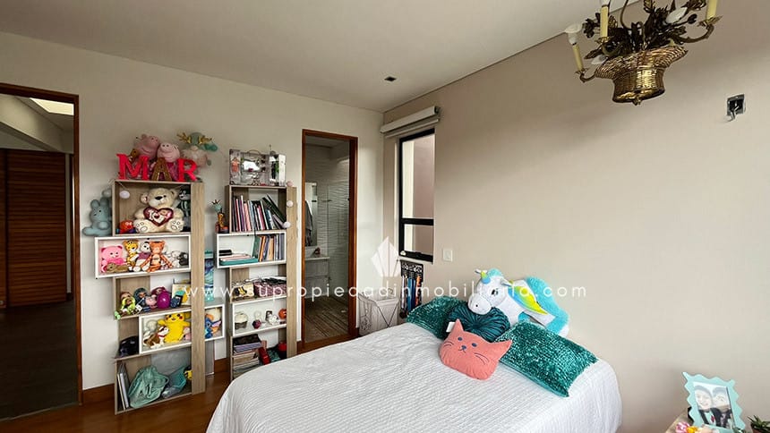Casa de 3 alcobas en venta en Las Palmas, Envigado, 436 m² · foto 12 de 24