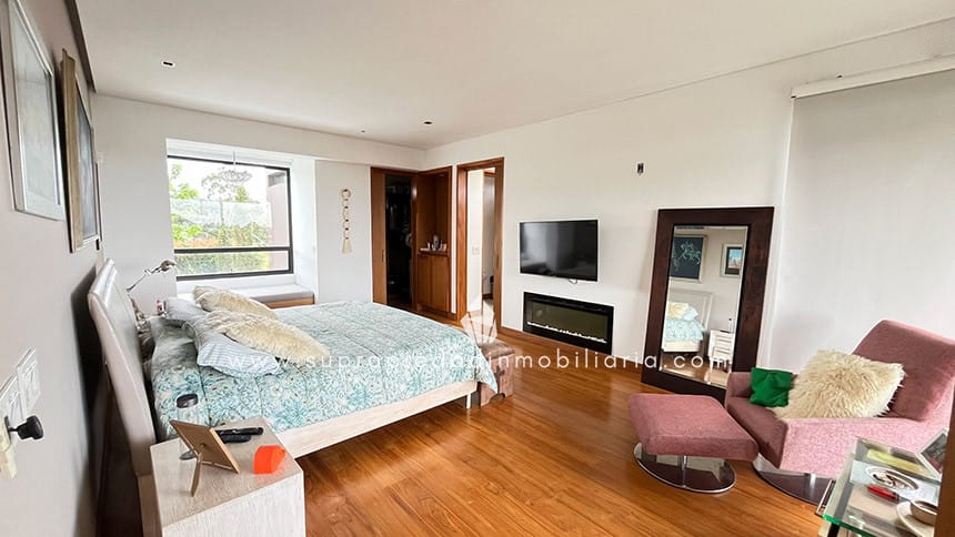 Casa de 3 alcobas en venta en Las Palmas, Envigado, 436 m² · foto 15 de 24