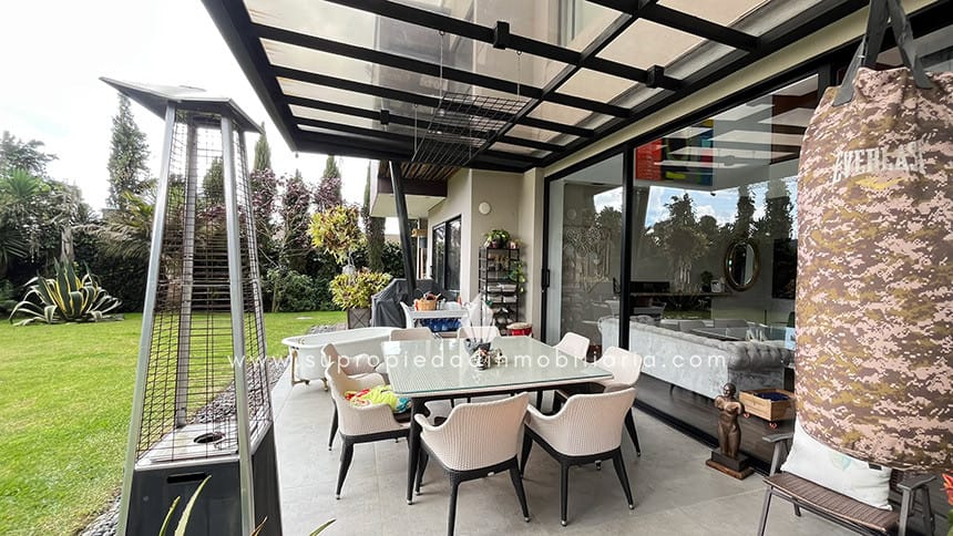 Casa de 3 alcobas en venta en Las Palmas, Envigado, 436 m² · foto 22 de 24