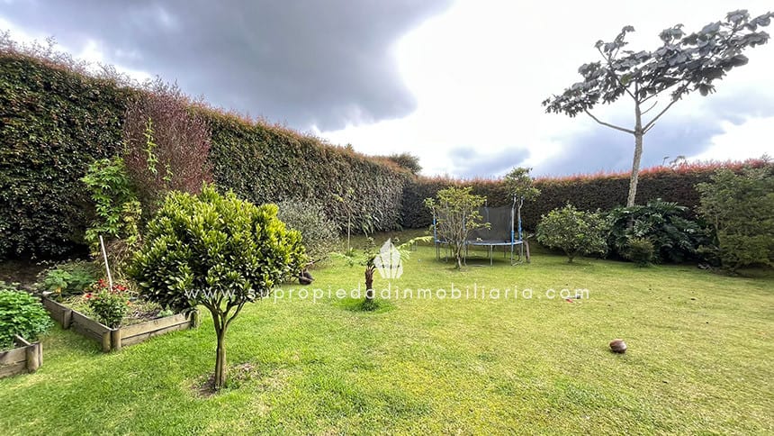 Casa de 3 alcobas en venta en Las Palmas, Envigado, 436 m² · foto 23 de 24