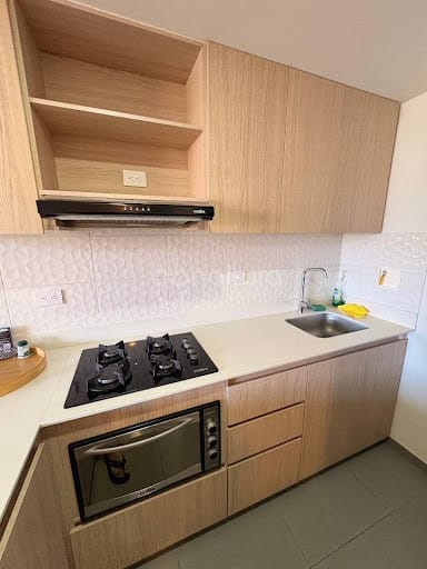 Apartamento de 3 alcobas en venta en Simesa, Medellín, 68 m² · foto 1 de 24
