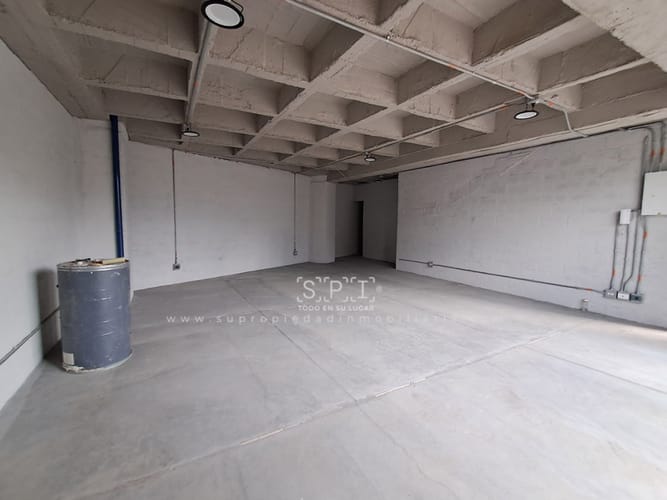 Bodega en arriendo en Santa Fe, Medellín, 90 m² · foto 3 de 12
