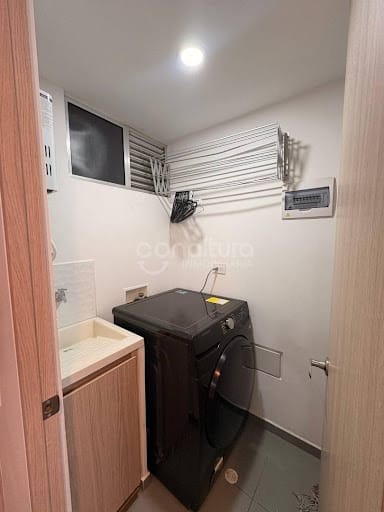 Apartamento de 3 alcobas en venta en Simesa, Medellín, 68 m² · foto 6 de 24