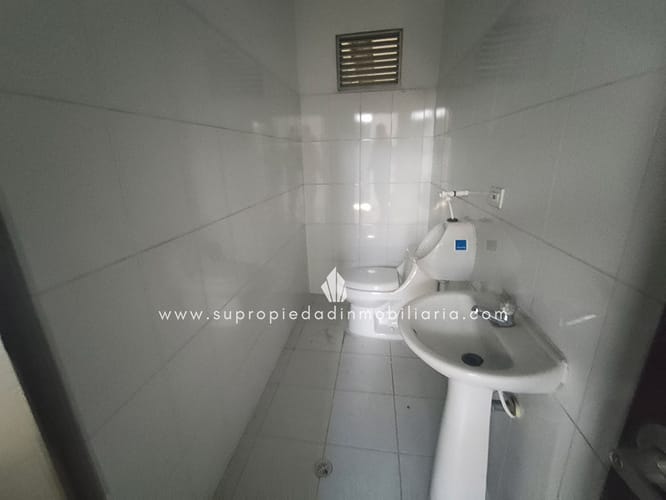 Bodega en arriendo en La Tablaza, La Estrella, 621 m² · foto 10 de 17