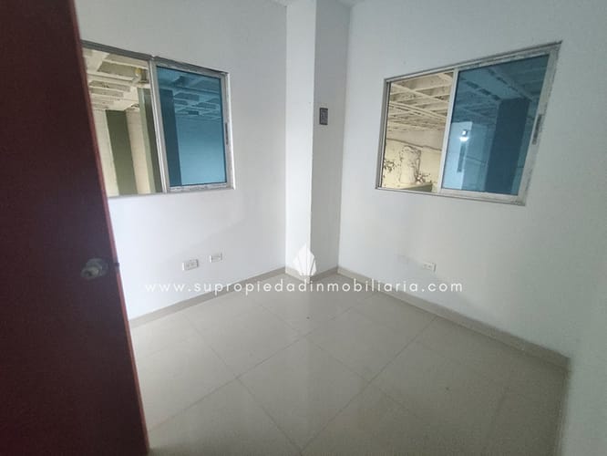 Bodega en arriendo en La Tablaza, La Estrella, 621 m² · foto 11 de 17