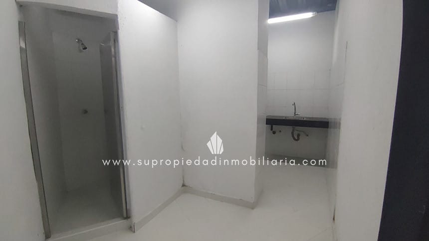 Bodega en arriendo en La Tablaza, La Estrella, 621 m² · foto 15 de 17
