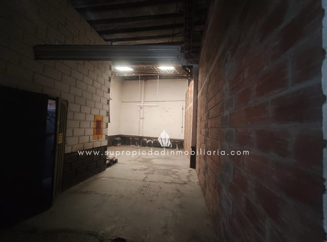 Bodega en arriendo en La Esmeralda, Itagüí, 650 m² · foto 6 de 10