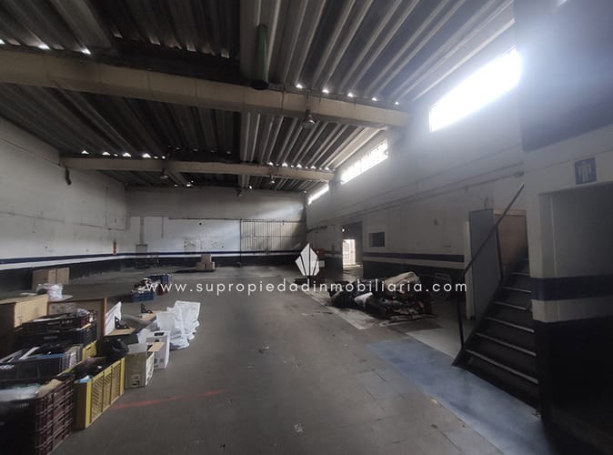 Bodega en arriendo en La Esmeralda, Itagüí, 650 m² · foto 9 de 10