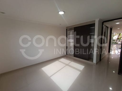 Apartamento de 3 alcobas en arriendo en Laureles, Medellín, 87 m² · foto 8 de 10