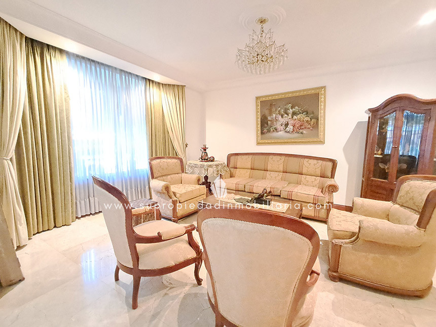 Casa en arriendo en El Poblado, Medellín · foto 11 de 24