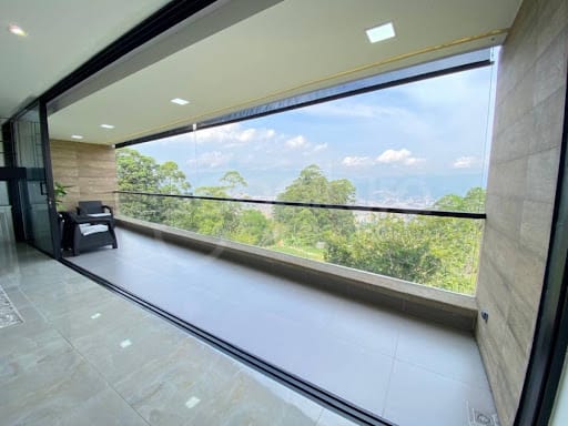 Casa de 3 alcobas en arriendo en Las Palmas, Medellín, 276 m² · foto 21 de 21