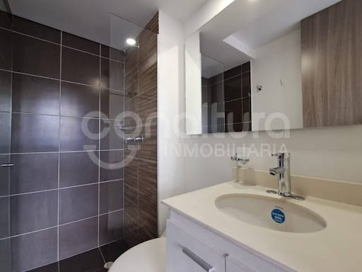 Apartamento de 2 alcobas en arriendo en Las Brisas, La Estrella, 52 m² · foto 8 de 13