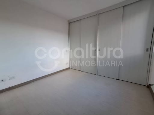 Apartamento de 2 alcobas en arriendo en Las Brisas, La Estrella, 52 m² · foto 10 de 13