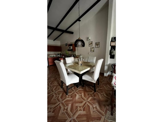 Casa de 3 alcobas en venta en El Guabal, Cali, 175 m² · foto 2 de 19