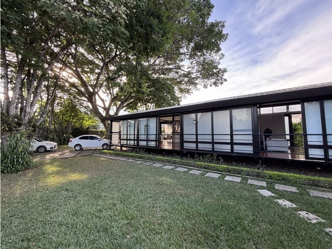 Casa de 4 alcobas en venta en Las Mercedes, Jamundí, 350 m² · foto 5 de 23