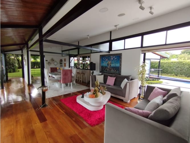 Casa de 4 alcobas en venta en Las Mercedes, Jamundí, 350 m² · foto 6 de 23