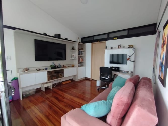 Casa de 4 alcobas en venta en Las Mercedes, Jamundí, 350 m² · foto 16 de 23