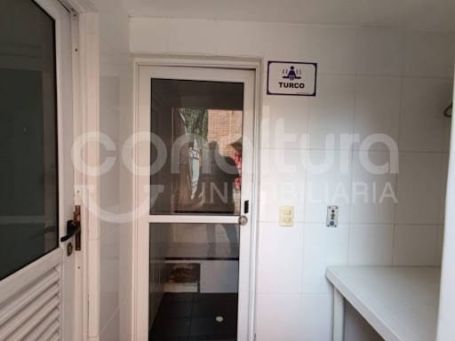Apartamento de 3 alcobas en arriendo en Laureles, Medellín, 165 m² · foto 6 de 24