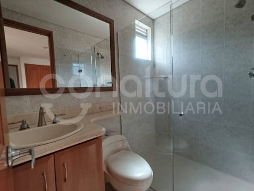 Apartamento de 3 alcobas en arriendo en Laureles, Medellín, 165 m² · foto 12 de 24
