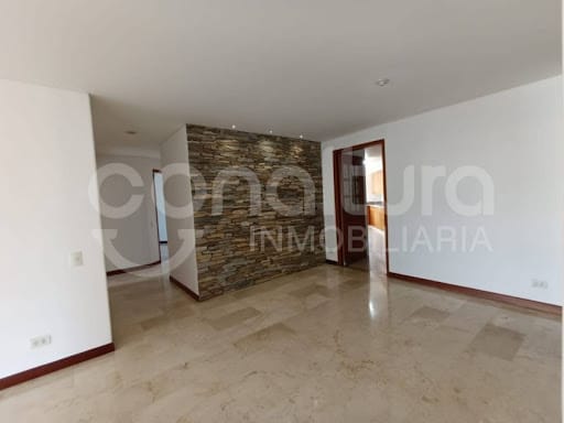 Apartamento de 3 alcobas en arriendo en Laureles, Medellín, 165 m² · foto 17 de 24